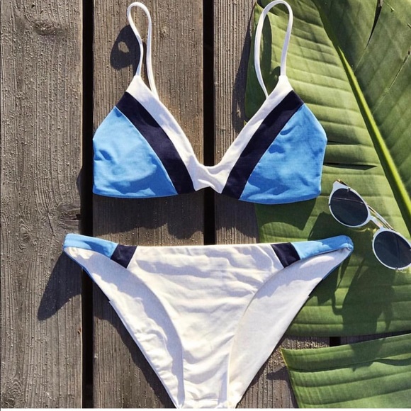 Bodhi Reversible Bikini Top - Picture 2 of 2